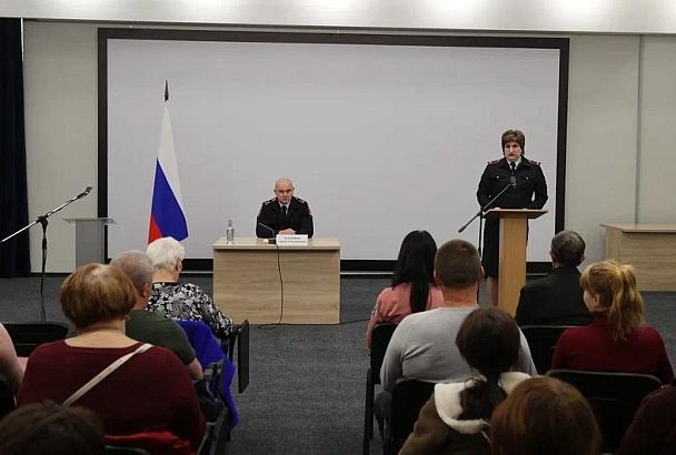 Еще 50 жителям Херсонской области вручили паспорта граждан России в Анапе 