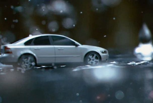 22-летний водитель стоявшего на обочине мопеда погиб в ДТП на Кубани