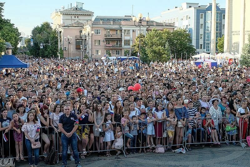 PLC, выставки и модный показ: в Краснодаре отметят День молодежи