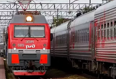 Поезд Иркутск-Анапа задержан под Красноярском из-за ЧП на железной дороге