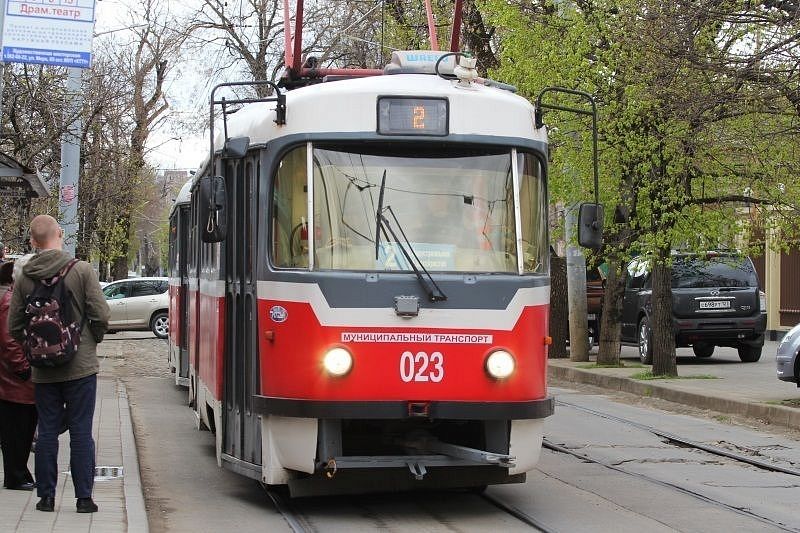 В Краснодаре ночью изменится схема движения трамваев №2 и №4