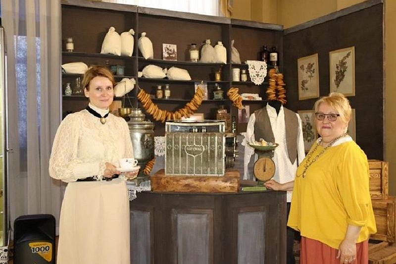 В Краснодаре открылась выставка «Чаепитие в доме Богарсуковых» 