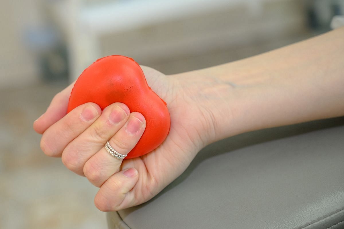 В сентябре краснодарцы смогут сдать кровь в мобильном комплексе