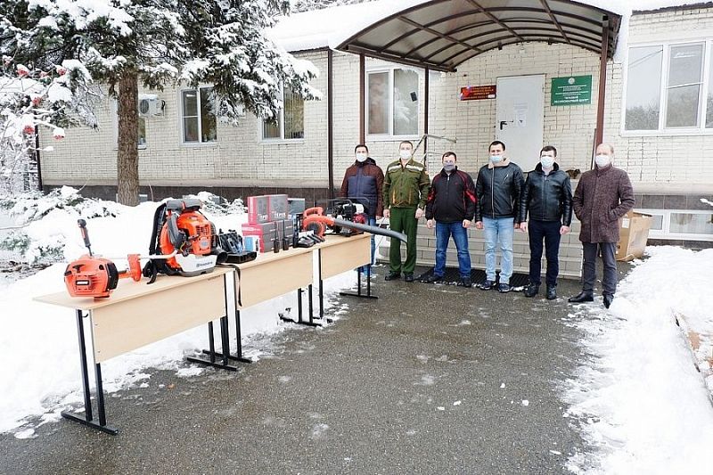 Лесопожарные станции Краснодарского края получили спецоборудование в рамках нацпроекта «Экология»