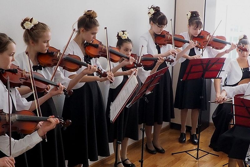 После масштабной реконструкции в Лабинске открыли детскую школу искусств