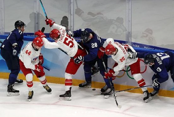 Российские хоккеисты завоевали «серебро» на Олимпиаде в Пекине