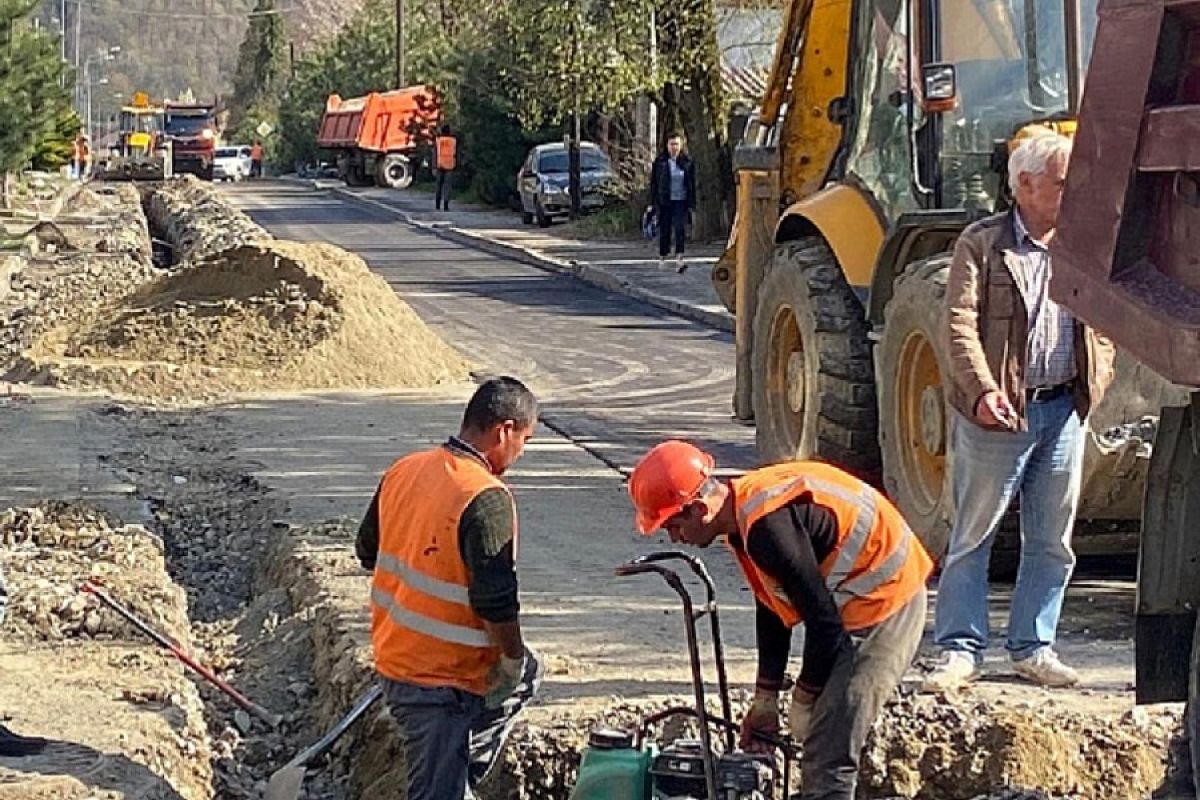 В Красной Поляне заменили более 4 км водопроводных сетей