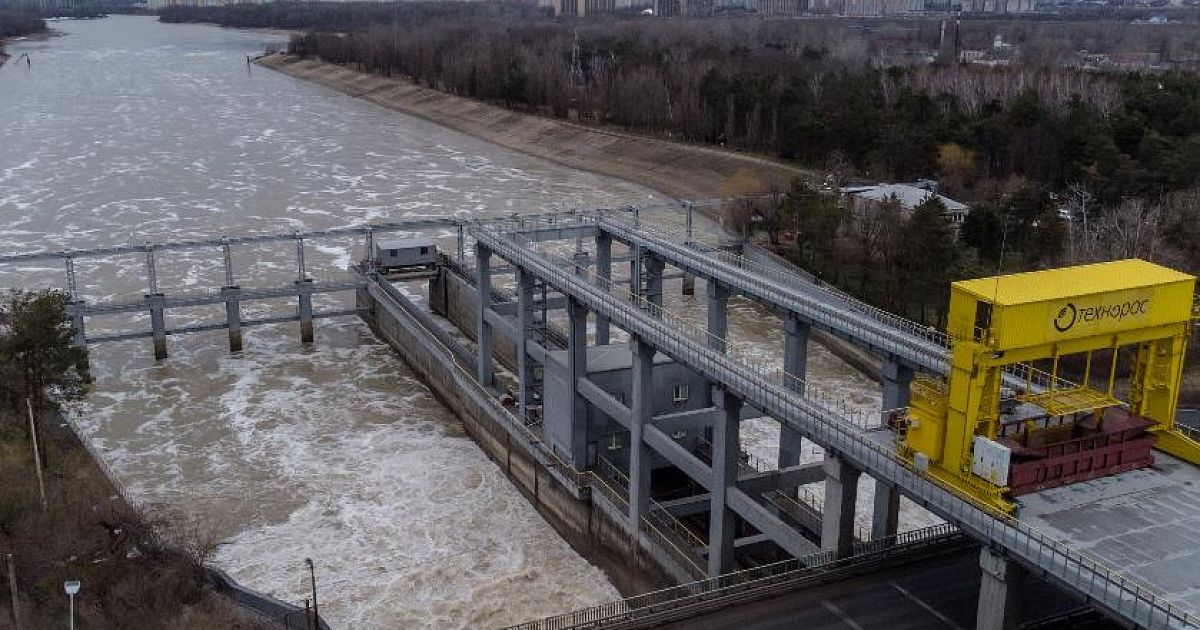 Уровень краснодарского водохранилища сейчас. Краснодарское водохранилище Адыгея. Краснодарское водохранилище со стороны Адыгеи. Краснодарское водохранилище экология. Краснодарское водохранилище фото 2022.