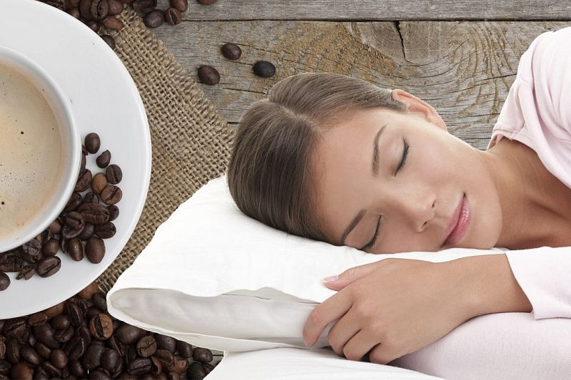 Сон после кофе: вам нужно прилечь на 20-30 минут после выпитой чашки