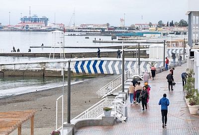 Последние штрихи: прогулочную зону на набережной в центре Сочи подготовят к курортному сезону