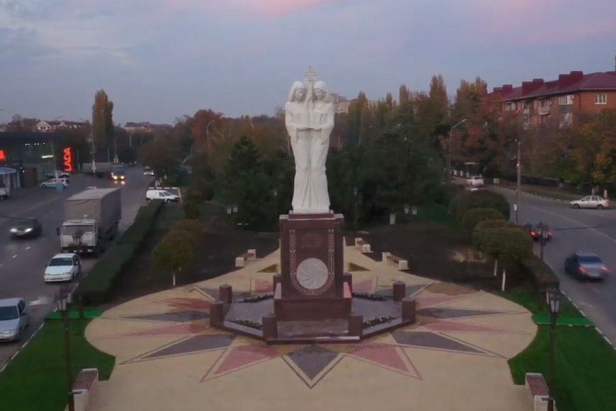 В Армавире откроют скульптуру, посвященную дружбе армянского и русского народов