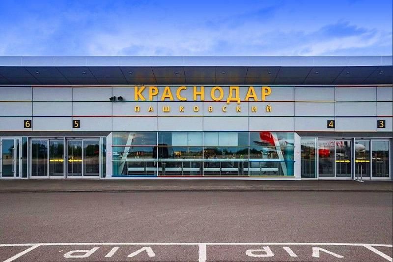 В Краснодаре эвакуировали пассажиров самолета из-за сообщения о минировании