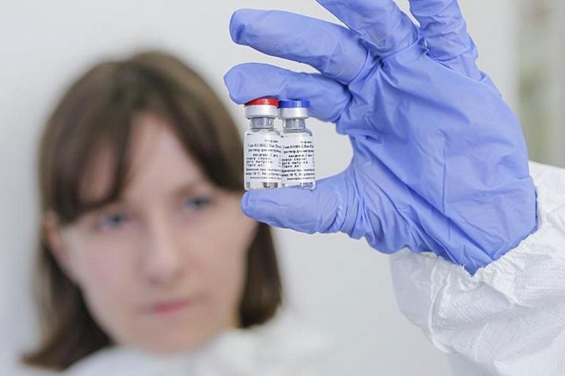 Вакцину от коронавируса начнут тестировать на детях через 3-5 месяцев