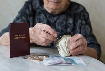 Пенсионерам начали массово пересчитывать стаж: почему выплаты могут неожиданно вырасти