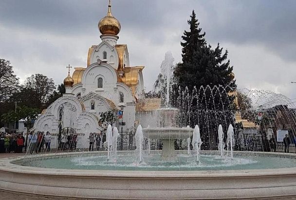 Обновленную зону отдыха открыли в станице Тбилисской