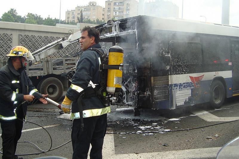 В Ростовской области сгорел рейсовый автобус