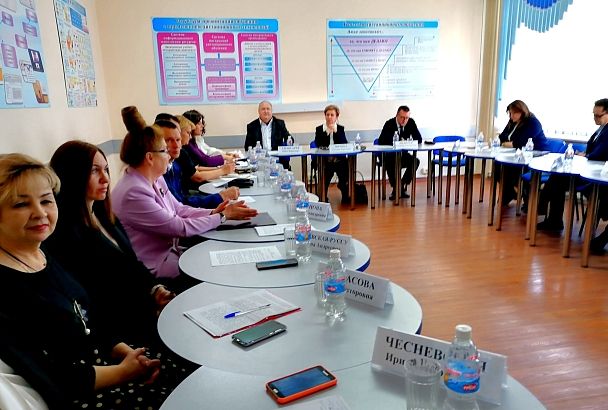 В Новороссийске на круглом столе обсудили вопросы профориентации