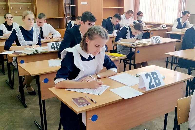 Итоговое сочинение в Краснодарском крае успешно написали 98,5% выпускников
