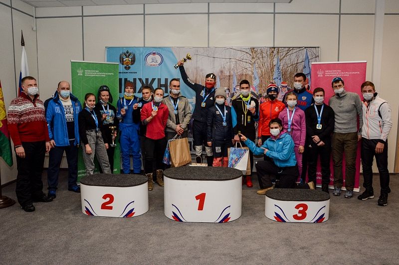 Более 200 участников собрала зимняя гонка «Лыжня Кубани-2021» 