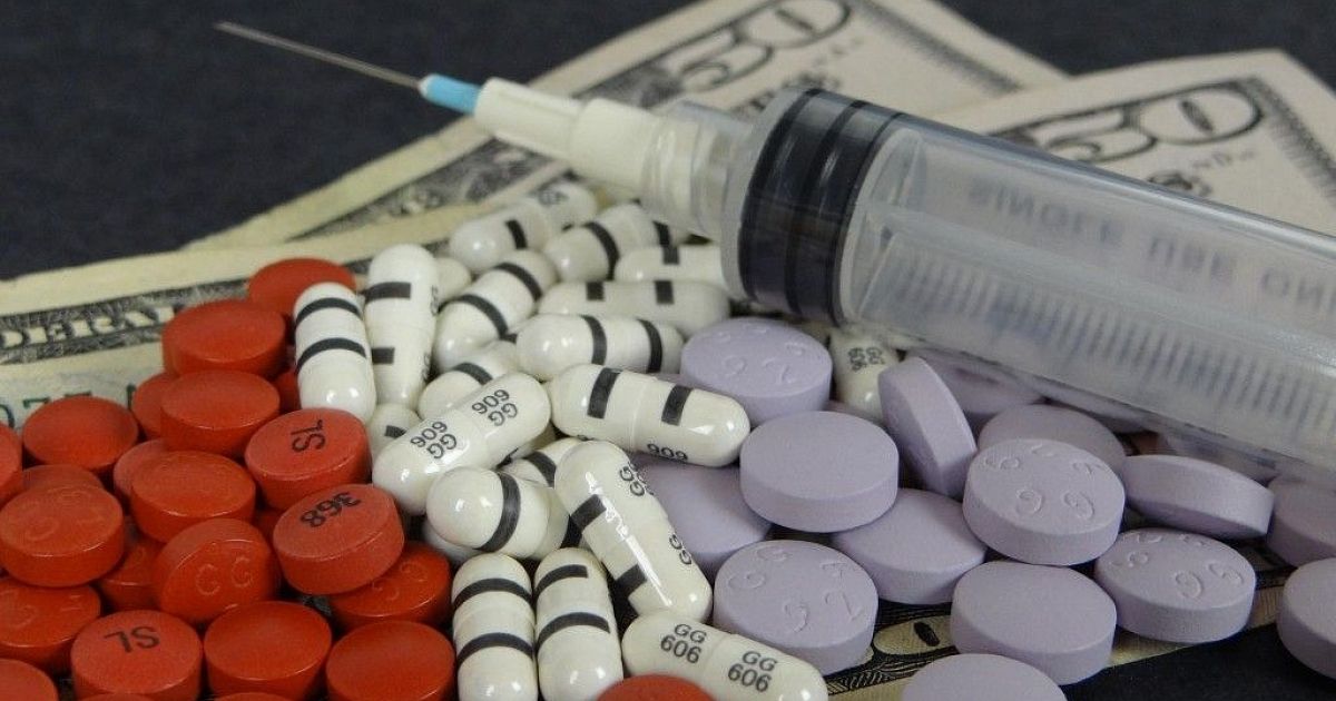 Наркотики лекарство от него купить наркотиков оптом