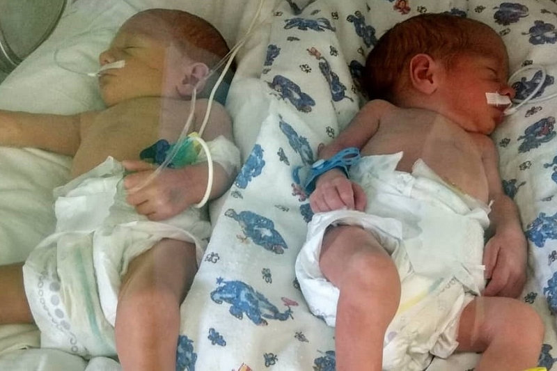 В перинатальном центре Краснодара в один день родились сразу три двойни