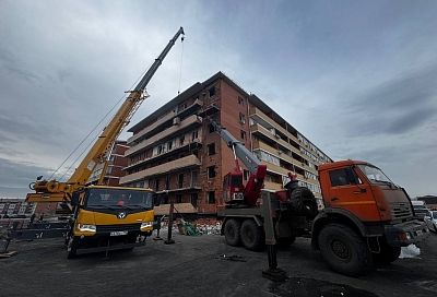 Власти ищут владельцев пострадавших во время прилета БПЛА домов в Новой Адыгее
