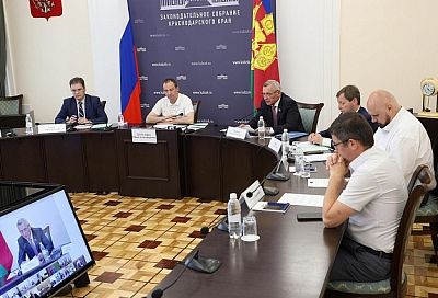 Более 60 инициатив и обращений были рассмотрены на XXXVI конференции Южно-Российской парламентской ассоциации
