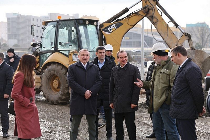 Губернатор Кубани Вениамин Кондратьев проинспектировал строительство «Дворца самбо» в Краснодаре