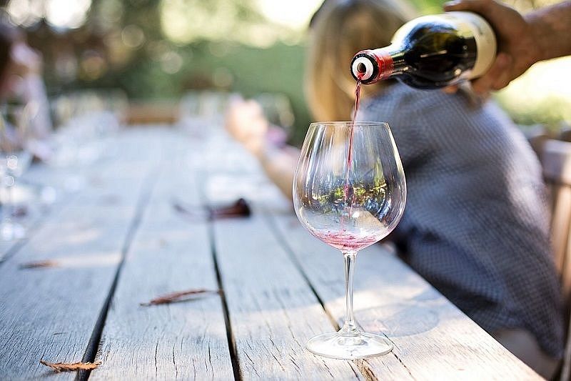Японские ученые считают, что вино помогает пожилым людям поддерживать мозг в «тонусе»
