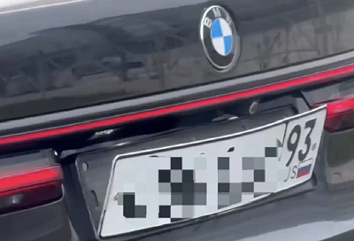 В Краснодаре автоинспекторы нашли водителя BMW с «откидными» номерами из видео в соцсетях