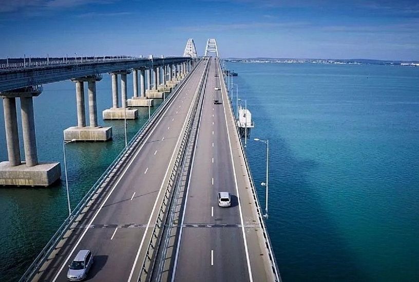 Число досмотровых пунктов увеличат на Крымском мосту в преддверии роста туристического потока