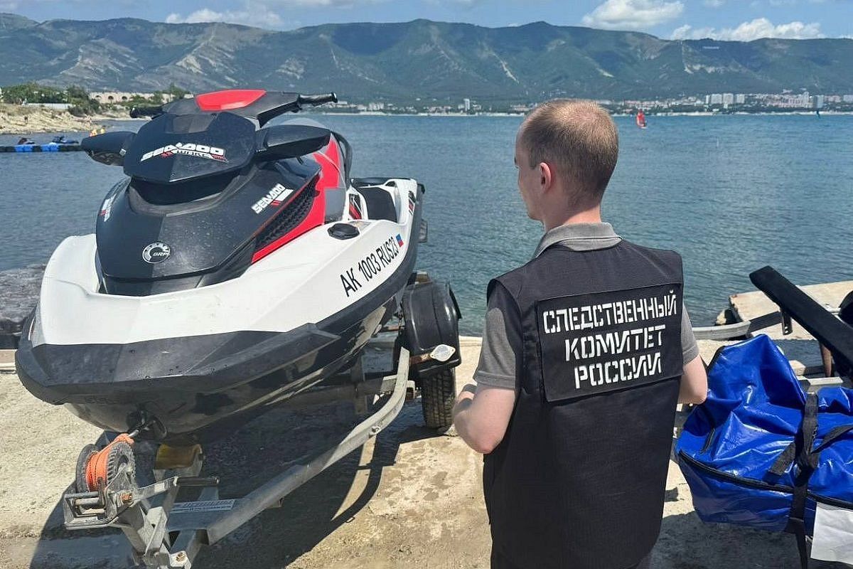 Водитель гидроцикла ответит в суде за пострадавших туристов в Геленджике