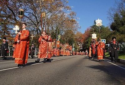 В центре Сочи ограничат движение транспорта 17 ноября