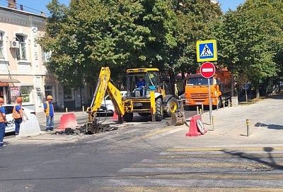 Движение транспорта частично ограничат на улице Седина в Краснодаре до конца лета