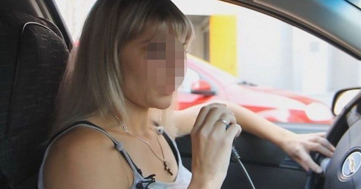 Таксистка 2019. Женщина таксист. Женщина водитель такси. Девушки таксистки в Краснодаре.
