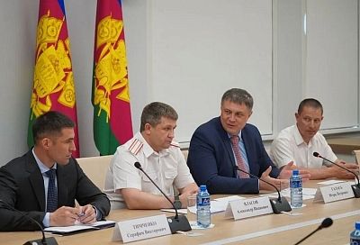 Соглашение о развитии пляжного гандбола подписали в Краснодаре 