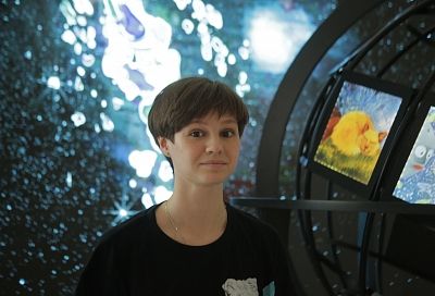 Где спит Солнце: картину юной художницы из Краснодара представили в Третьяковской галерее
