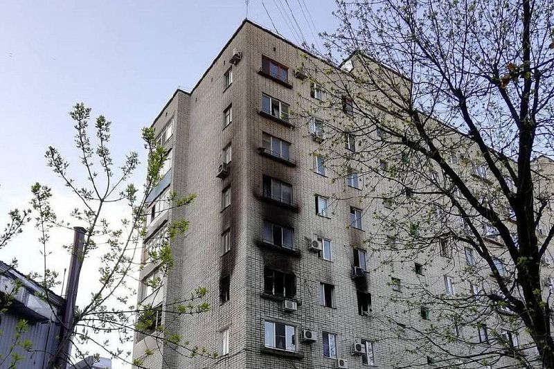 В Краснодаре потушили пожар в многоэтажке на ул. Тургенева. Есть пострадавший