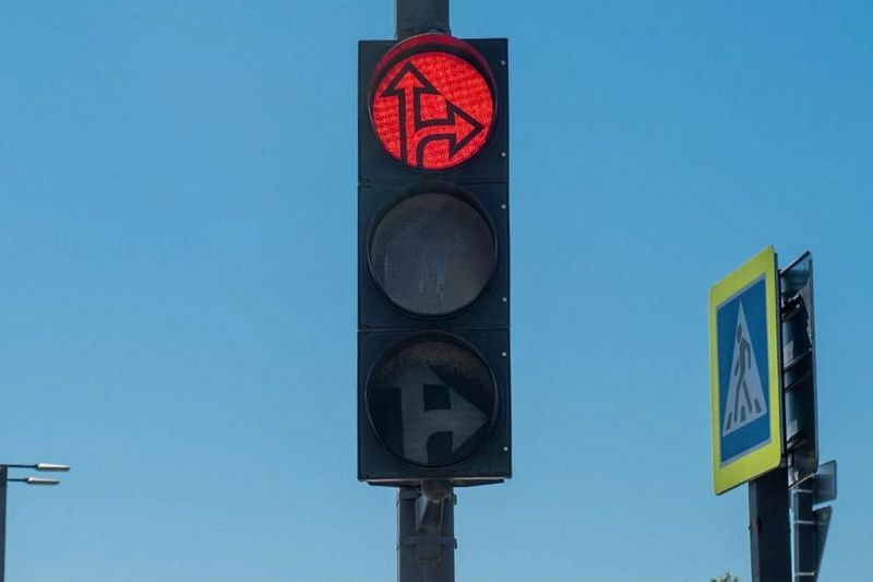 На пересечении улиц  Буденного и Тургенева в Краснодаре установят новые светофоры