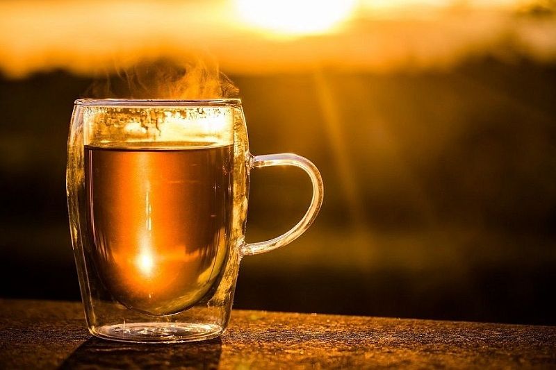 Риск заболеть раком повышается вдвое, если пить очень горячий чай