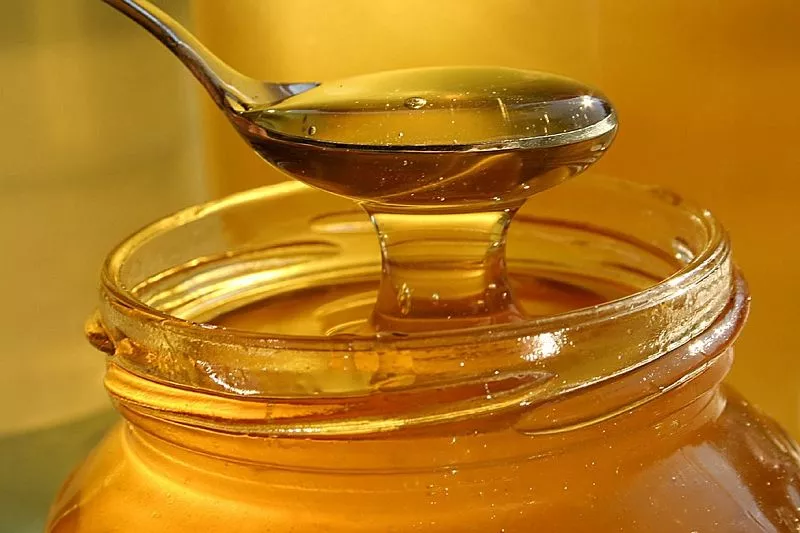 Мед на ночь польза: ешьте перед сном всего 1 чайную ложку, и результат вас приятно удивит