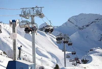 Тепло и нет снега: горнолыжный курорт Сочи закрыл часть трасс 