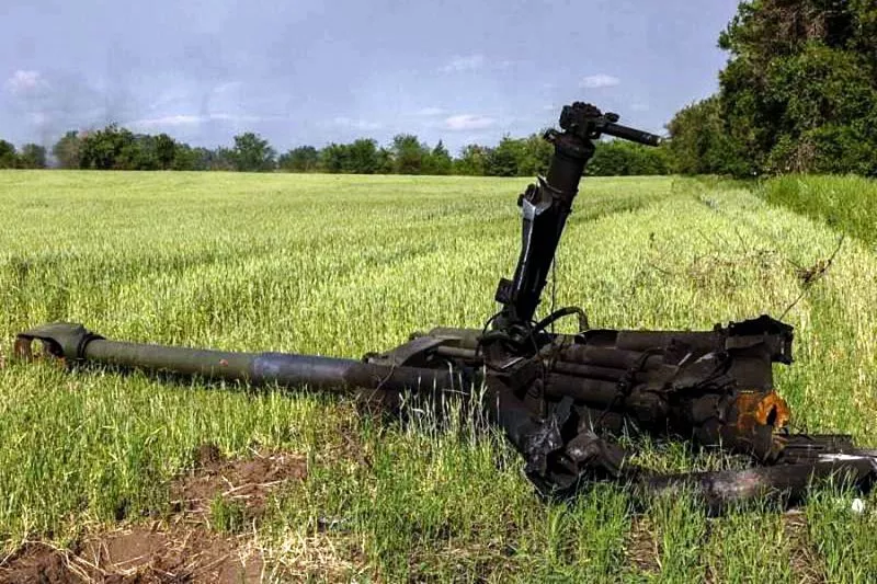 Уничтоженная в районе Лисичанска американская гаубица M777.