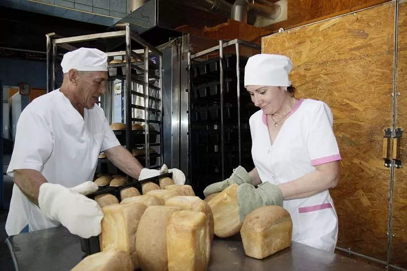 Небольшие пекарни в сельских поселениях обеспечивают жителей Кубани качественным хлебом.