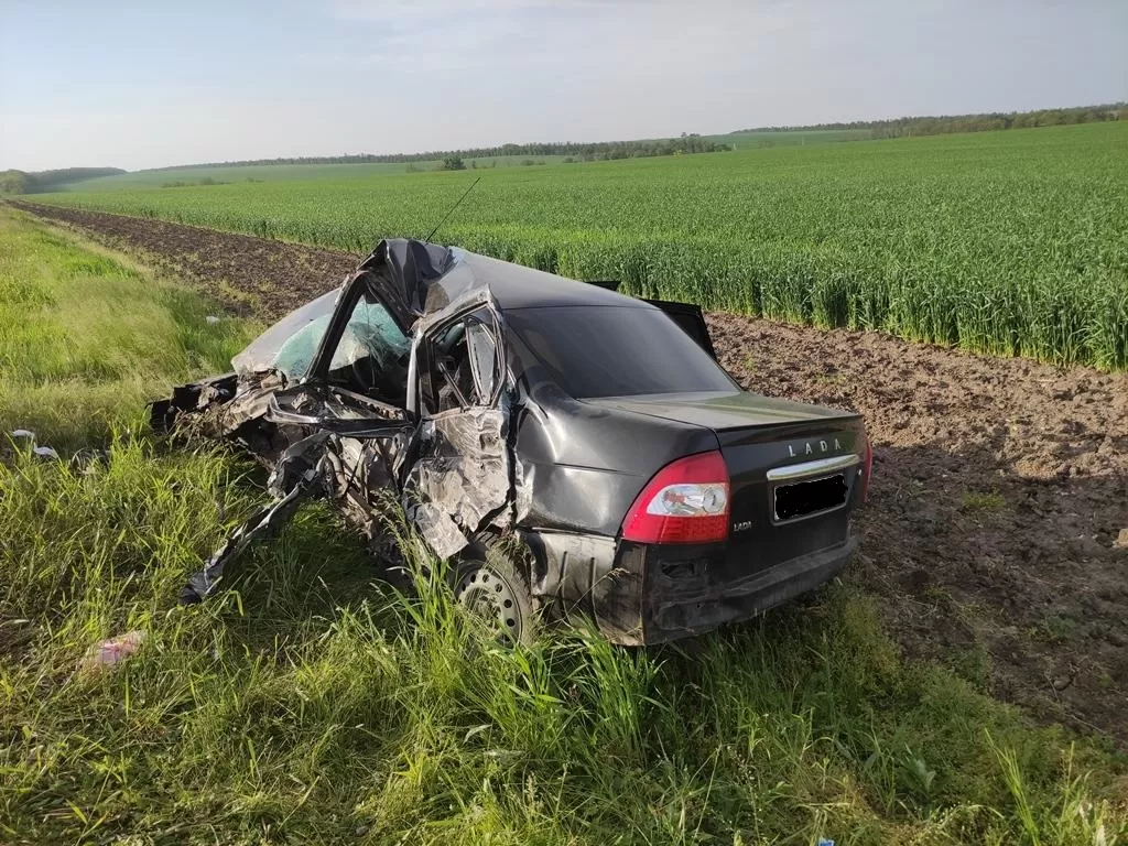 В дорожной аварии в Краснодарском крае пострадали четыре человека