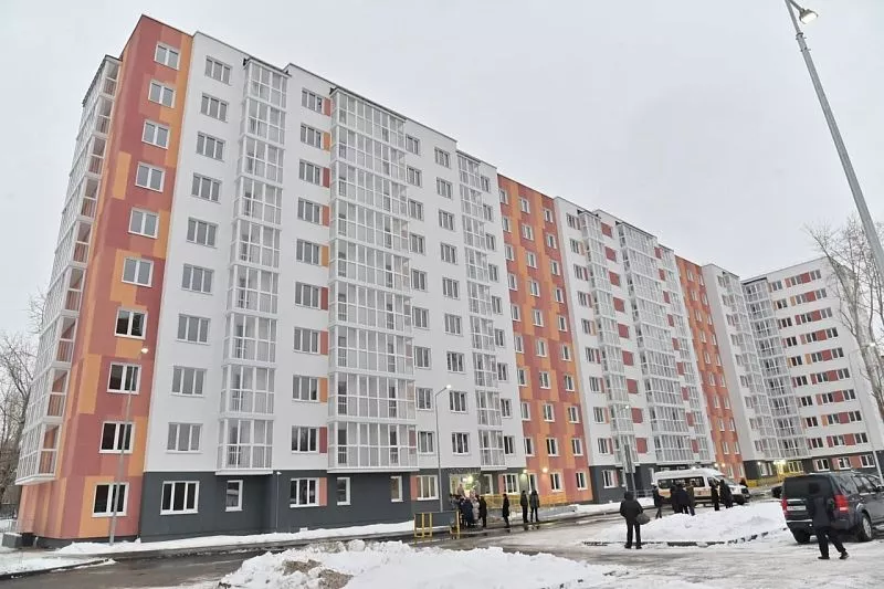 элитный трехэтажный особняк барвиха. загородный дом 1000 кв м. 3х этажный коттедж. двухэтажный особняк с бассейном. дом 3 1000.