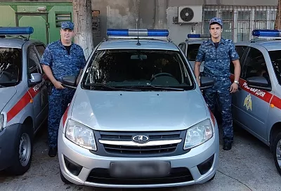 В Сочи росгвардейцы доставили в больницу туристку без сознания