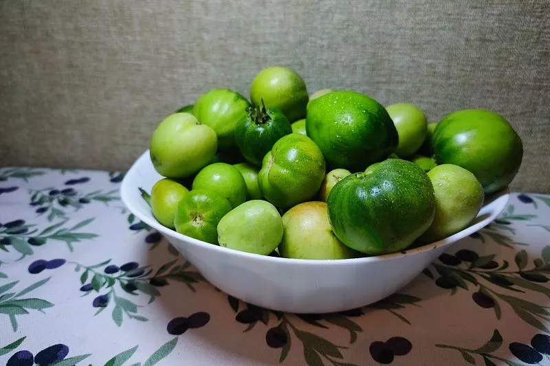 Два яда в зеленых помидорах: можно ли их есть без вреда для здоровья