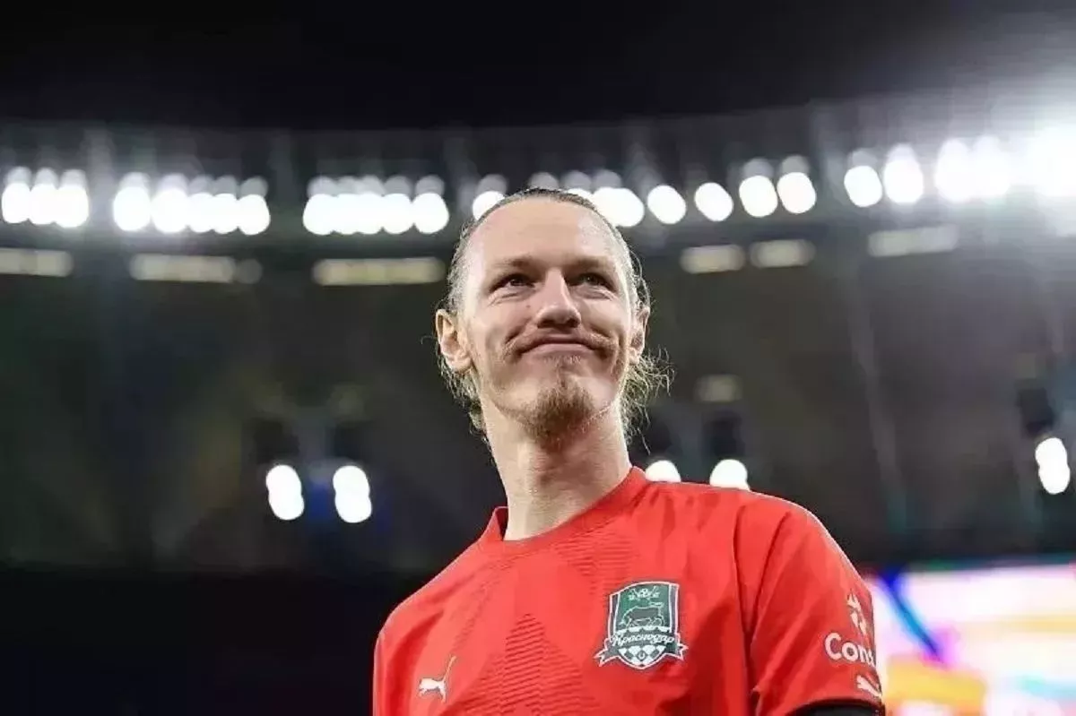 Юрист экс-жены вратаря «Краснодара» Сафонова опроверг информацию о ...