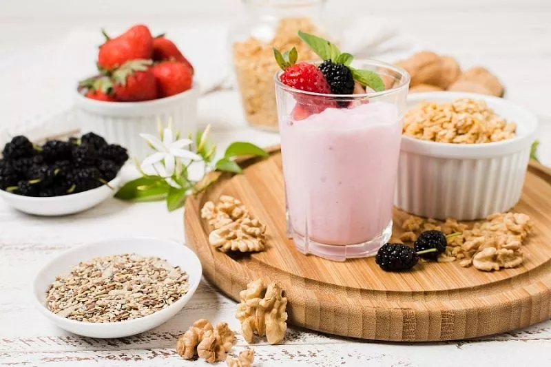 Сомнительная польза: диетолог назвала продукты, которые незаслуженно считают «здоровыми»